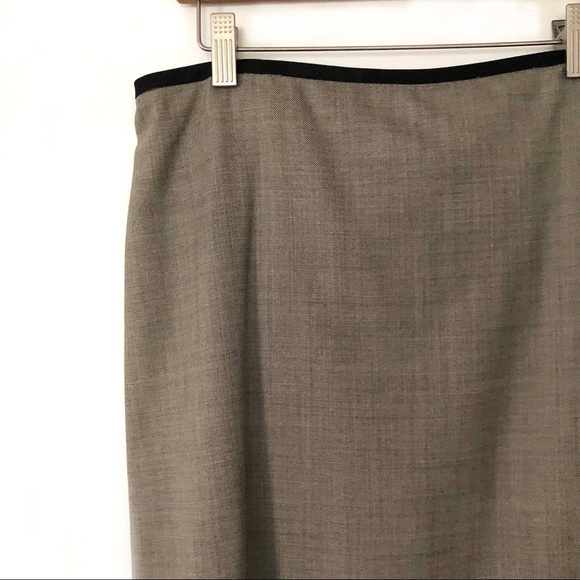 Vintage J. Crew Grey Wool Pencil Skirt - Picture 2 of 5